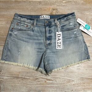 NWT Daze Denim Bottom Line High Rise Vintage Shorts Distressed Jeans Frayed Hem